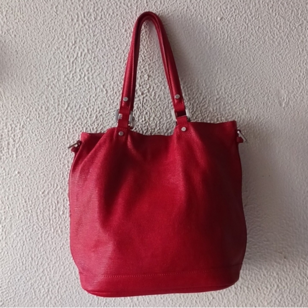 NWT Longchamp Vermillion red genuine leather bucket, tote,handbag bag - Picture 7 of 16